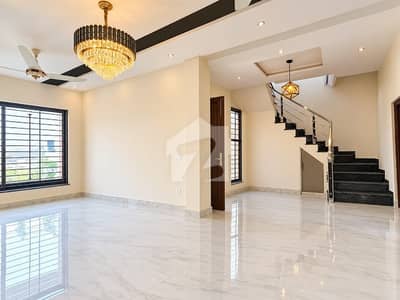 5 Marla House on Rent in Paragon City Lahore