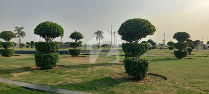 ڈی ایچ اے فیز 5 - بلاک ایم ڈی ایچ اے فیز 5,ڈی ایچ اے ڈیفینس,لاہور میں 2 کنال رہائشی پلاٹ 9.0 کروڑ میں برائے فروخت۔ ڈی ایچ اے فیز 5 - بلاک ایم ڈی ایچ اے فیز 5,ڈی ایچ اے ڈیفینس,لاہور میں 2 کنال رہائشی پلاٹ 9.0 کروڑ میں برائے فروخت۔