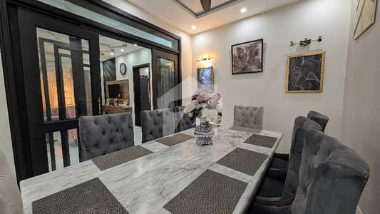 10 Marla Fully Furnished Luxurious House Available For Rent