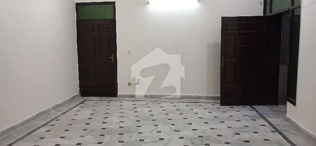 سوان گارڈن ۔ بلاک ایف سوان گارڈن,اسلام آباد میں 4 کمروں کا 1 کنال زیریں پورشن 90.0 ہزار میں کرایہ پر دستیاب ہے۔ سوان گارڈن ۔ بلاک ایف سوان گارڈن,اسلام آباد میں 4 کمروں کا 1 کنال زیریں پورشن 90.0 ہزار میں کرایہ پر دستیاب ہے۔