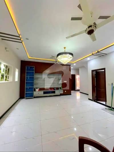 10 Marla House For Rent In Bahria Phase 8