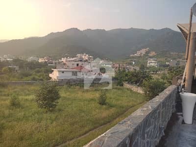 60*90 SIZE PLOT FOR SALE IN D 12/3
