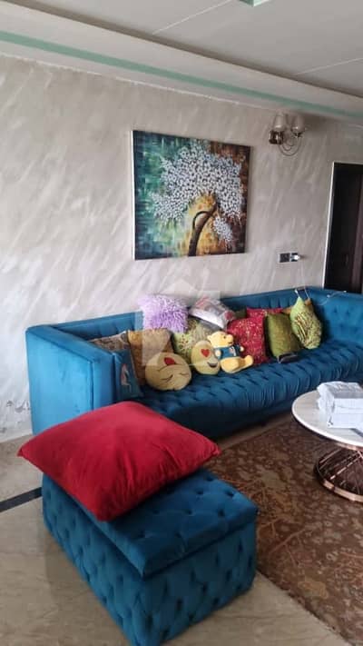 Prime Location Flat For Sale Is Readily Available In Prime Location Of PECHS Block 6