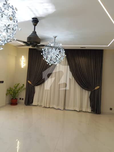 Luxury 3 Bed DD Full Floor Apartment for Sale