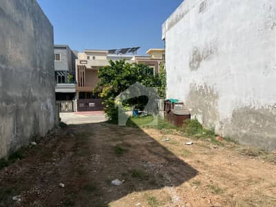 7 Marla Plot For Sale