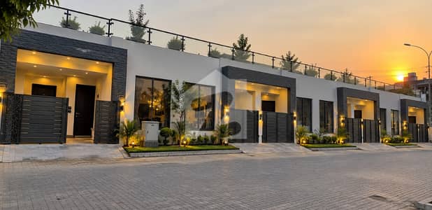 Central Park Housing Scheme House Sized 3 Marla Is Available