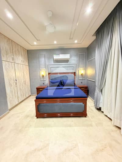 10 MARLA 2,225 SQ, FEET BRAND NEW LUXURY FULLY FURNISHED FAMILY APARTMENT FOR RENT IN DHA PHASE 8 LAHORE. 10 Option Available For Rent .