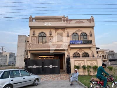 10 Marla House for Sale in LDA Avenue One J Block Lahore Best Location & Ideal Investment