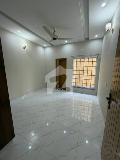 Brand New 3 Marla House for Sale 2.5 Story 80FT Road, Iqbal Town Brand New 3 Marla House for Sale 2.5 Story 80FT Road, Iqbal Town