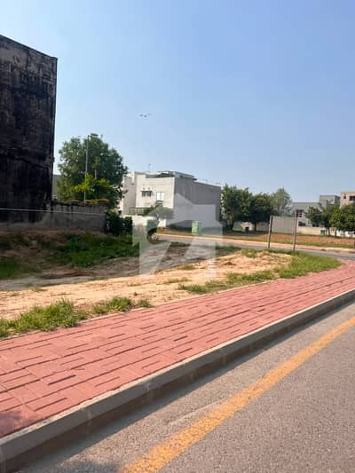 10 Marla Plot for Sale in Canal Garden, Lahore