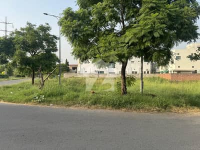 1 + 1 Corner And Non Corner Pair Plot For Sale