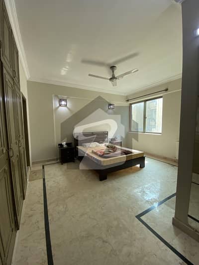 F-11 Proper Corner 3 Bedroom Apartment Available For Sale F-11 Proper Corner 3 Bedroom Apartment Available For Sale