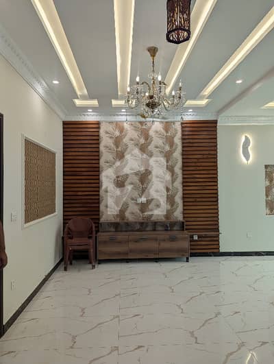 10 Marla Solid House UPper Portion Totally Tile Flor