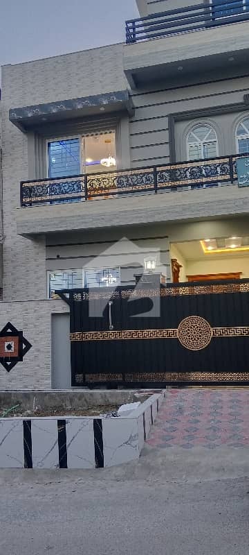 7 Marla House Dubel Unit For Sale In Jinnah Garden Islamabad Beautiful Location Near Parak Masjid School Market 7 Marla House Dubel Unit For Sale In Jinnah Garden Islamabad Beautiful Location Near Parak Masjid School Market