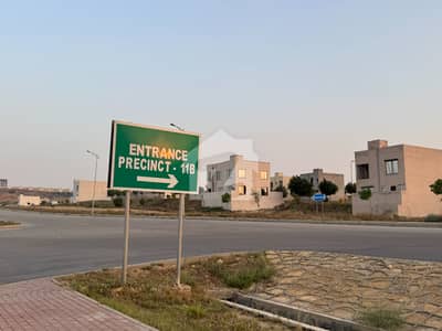 125 Sq Yd Plot For Sale Precinct-11B, Bahria Town Karachi. Near Murree Point | Prime Location | Ideal for Residence or Investment. Just 8 Min Drive from Main Gate.