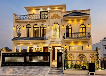 12 Marla Double Unit House For Sale In E Block, Multi Gardens B-17 Islamabad