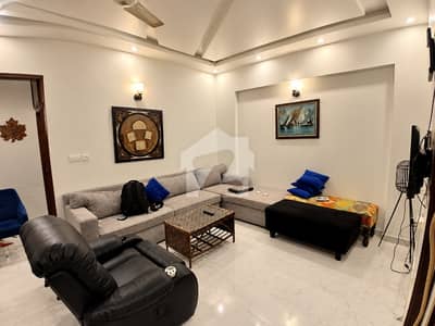 FOR SALE: 1,150 SQ FT 3-BED FULLY FURNISHED APARTMENT (BUNGALOW FACING) WITH LIFT RAHAT COMMERCIAL, DHA PHASE 6, KARACHI
