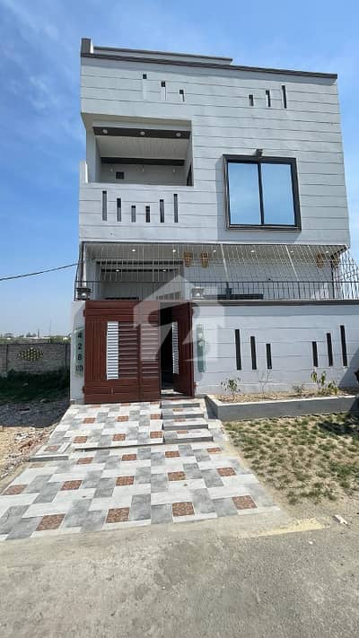 3 Marla Double Storey Owner Build House Is Up For Sale 3 Marla Double Storey Owner Build House Is Up For Sale