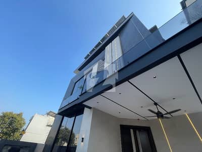 ULTRA MODERN DESIGN HOUSE FOR SALE