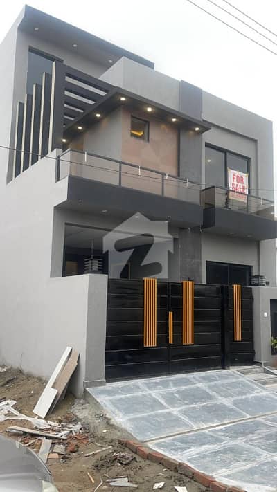 5 Marla Modern Double-Story House for Sale in E Block, Central Park Lahore 5 Marla Modern Double-Story House for Sale in E Block, Central Park Lahore