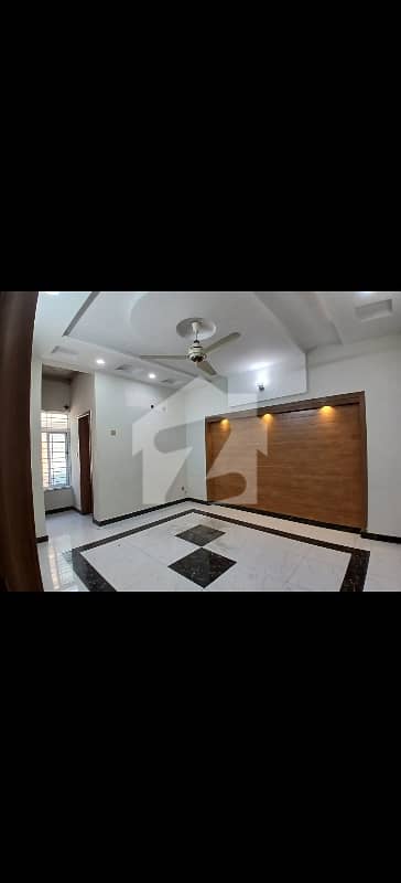 14 Marla Tile Flooring Prime Location Upper Portion for rent in G-13