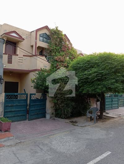 Beautiful House For Sale In The Eden Lane Vilas 1