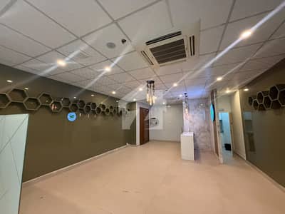 1300 Sq Ft 2500 To 5000 Sqft Commercial Space Available On Rent Located In Blue Area