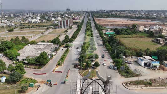 ڈی ایچ اے فیز 5 - سیکٹر بی ڈی ایچ اے ڈیفینس فیز 5,ڈی ایچ اے ڈیفینس,اسلام آباد میں 1 کنال رہائشی پلاٹ 4.5 کروڑ میں برائے فروخت۔