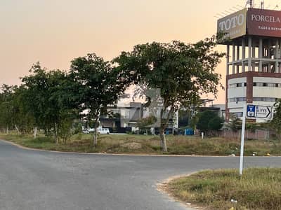 S1078 Area 1 Kanal Near Park & Mosque Best For Genuine Buyer