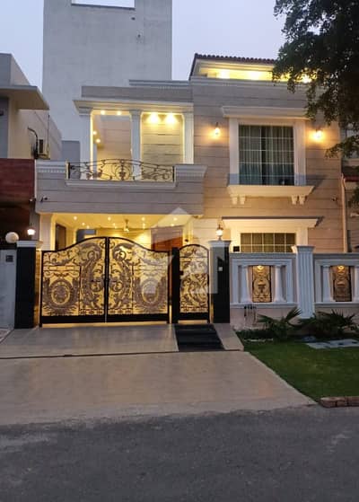 3 Beds 5 Marla Prime Location House For Sale In Banker Avenue Cooperative Housing Society Bedian Road Lahore