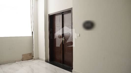 Prominently-Located Prime Location Flat Available In Askari 11 - Sector D For Sale Prominently-Located Prime Location Flat Available In Askari 11 - Sector D For Sale