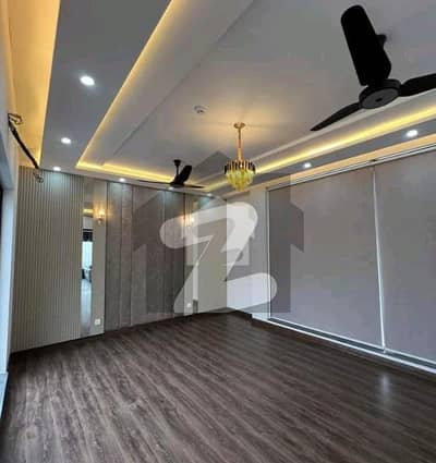 Brand New 1 Kanal House For Sale