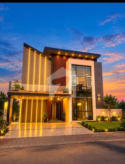 16 Marla HOUSE For Sale With 3 Marla Extra Land Lown