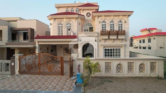 1 Kanal Spanish Bunglow Available For Sale In K Block On Investor Rate