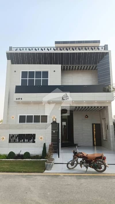 5 Marla Luxury House For Sale 5 Marla Luxury House For Sale