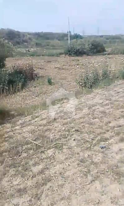 آئی ۔ 16 اسلام آباد میں 8 مرلہ رہائشی پلاٹ 1.5 کروڑ میں برائے فروخت۔