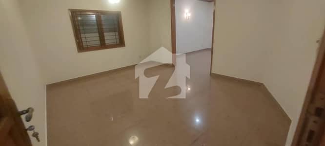 LUXURY 500 SQ. YARDS TWO-UNIT BUNGALOW FOR RENT 32ND STREET, DHA PHASE VIII, KARACHI