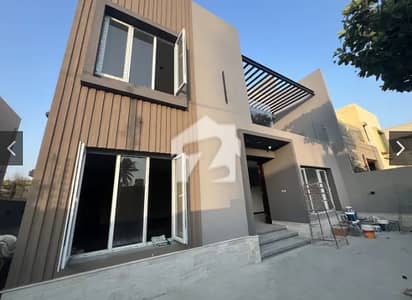 300 YARDS HOUSE WEST OPEN 300 YARDS HOUSE WEST OPEN