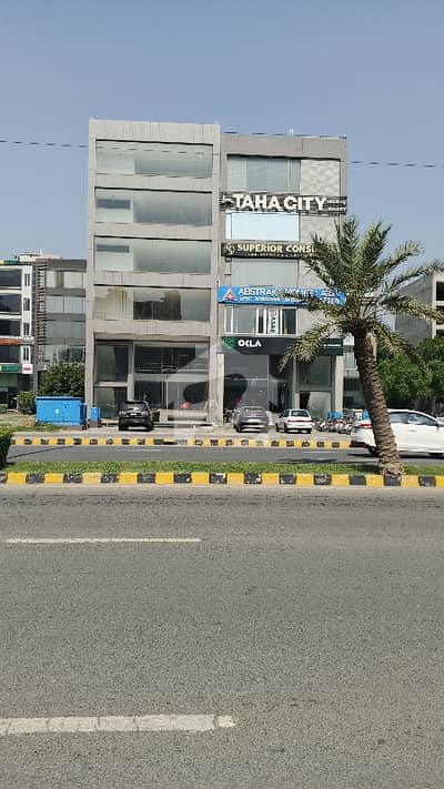 8 Marla Commercial Plaza Main Road Broadway