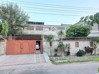 ویلینشیاء ہاؤسنگ سوسائٹی لاہور میں 3 کمروں کا 1 کنال مکان 5.95 کروڑ میں برائے فروخت۔
