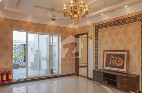 100% Orignal 1 Kanal Brand New House sui Gas Available For Rent In DHA Phase 7 Block-T Lahore.