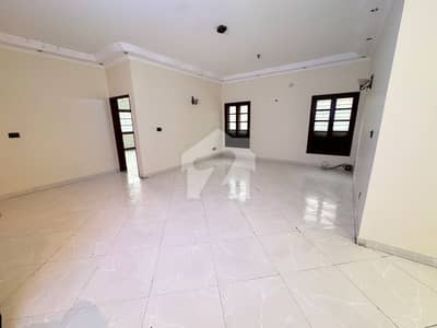 LUXURY BUNGALOW FOR RENT 500 Yard
