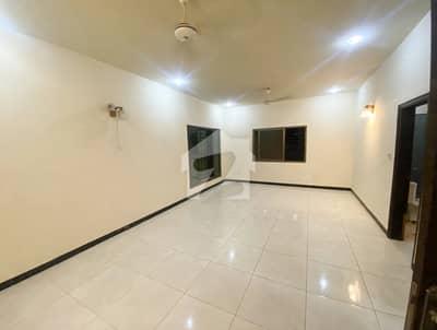 500 SQYDS BUNGALOWS FOR RENT WELL MAINTAINED AT DHA PHASE 6 KARACHI