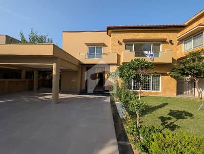 30 Marla Luxury Villa Available For Sale In Bahria Phase 7 Garden City Zone 1