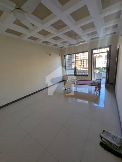 3 Bedrooms Portion For Small Family
