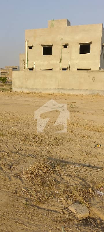 Centrally Located Residential Plot For sale In Saadi Garden - Block 4 Available