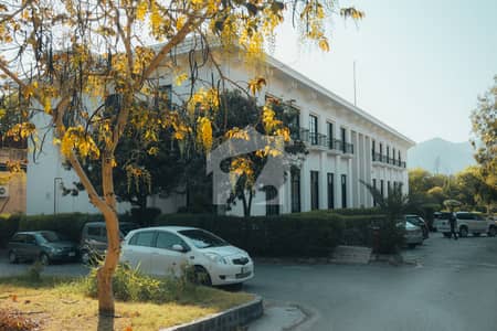 Office Available On Rent In Hayat Halls, Block 2, Diplomatic Enclave 1, Ramna V, Islamabad