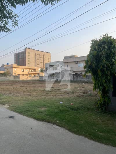 ائیر لائن ہاؤسنگ سوسائٹی لاہور میں 1 کنال رہائشی پلاٹ 3.8 کروڑ میں برائے فروخت۔ ائیر لائن ہاؤسنگ سوسائٹی لاہور میں 1 کنال رہائشی پلاٹ 3.8 کروڑ میں برائے فروخت۔
