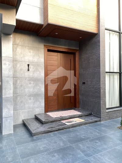 1 Kanal Luxury House For Sale In DHA Phase 7 1 Kanal Luxury House For Sale In DHA Phase 7