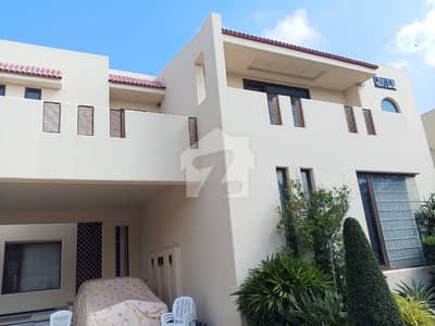 10 Yeat Old 1000 Yards West Open Bungalow With Basement Pool Dha Phase 6 Near Hafiz